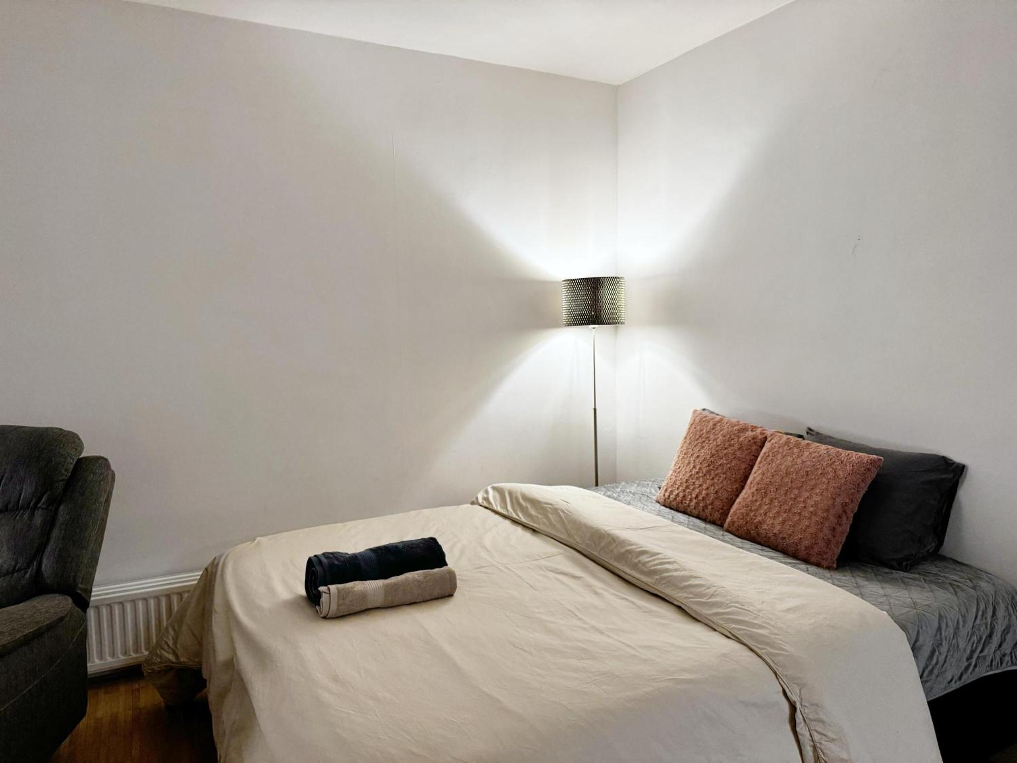 Cozy Independent House With Free Parking And 20 Mins To Center * Helsinki