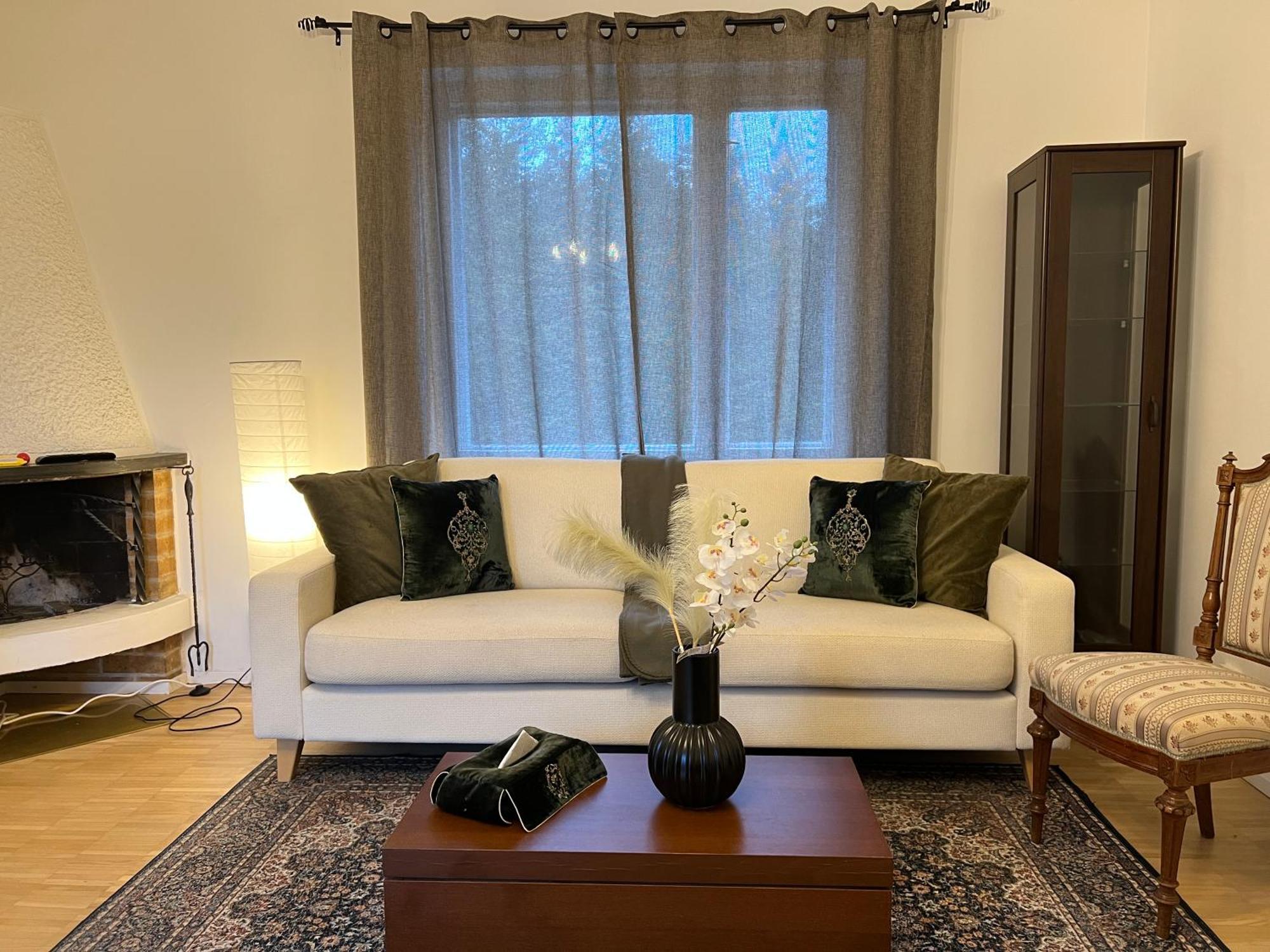 Cozy Independent House With Free Parking And 20 Mins To Center Casa vacanze *