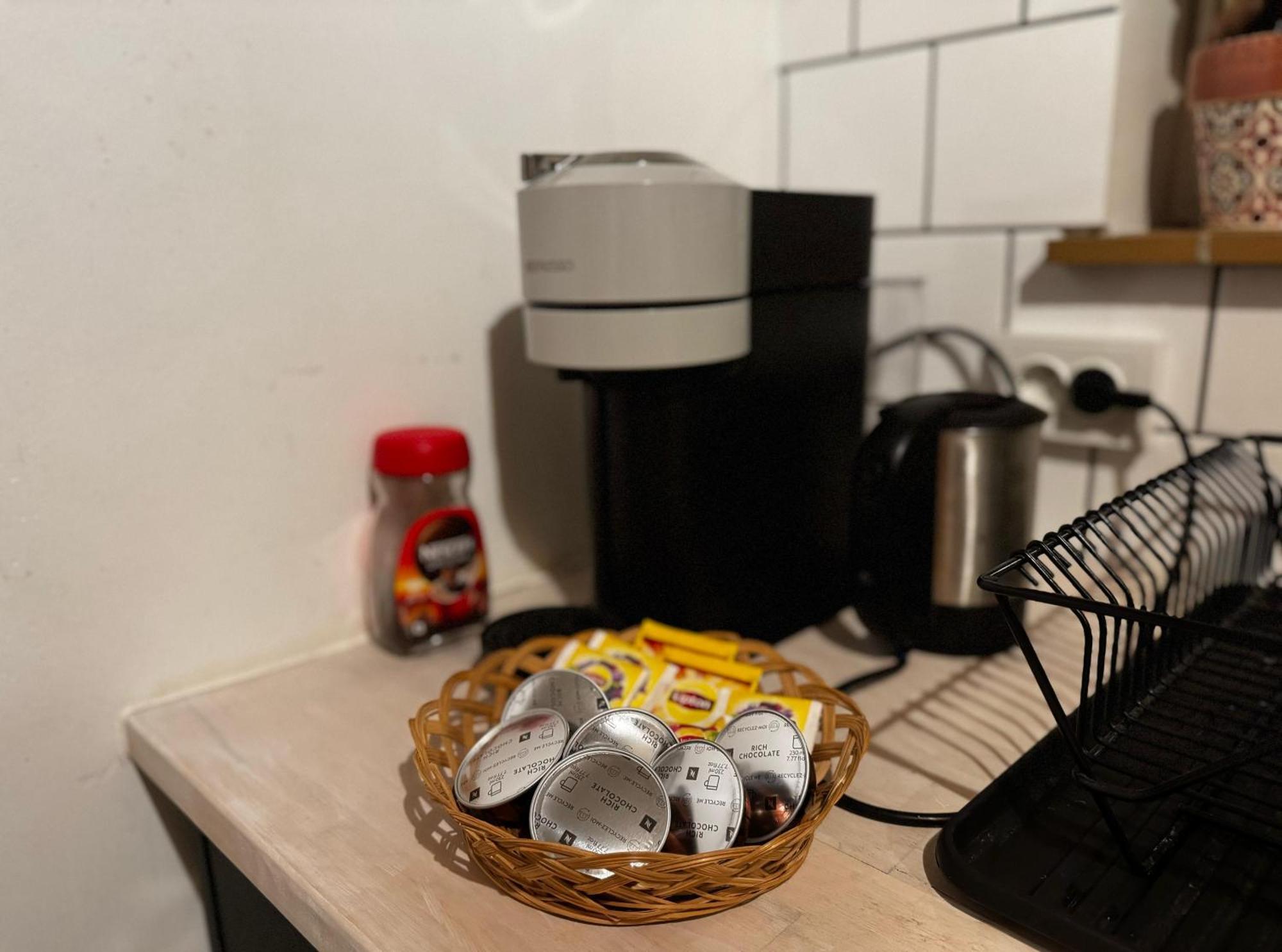 Cozy Independent House With Free Parking And 20 Mins To Center Helsingfors